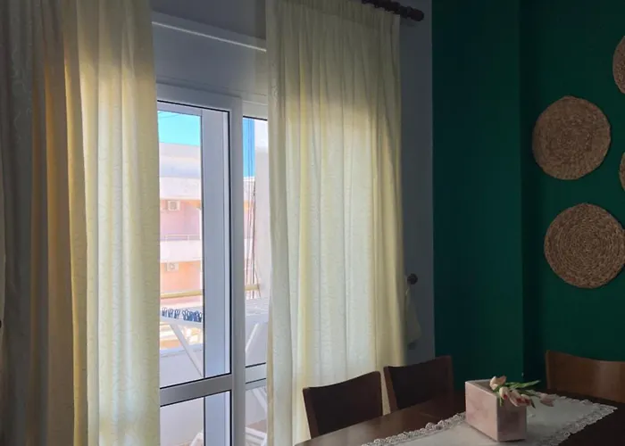 Ledi Seaview Apartament2 Apartment *