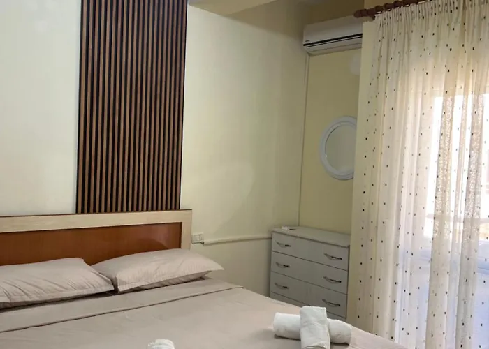 Ledi Seaview Apartament2 Appartamento Vlorë